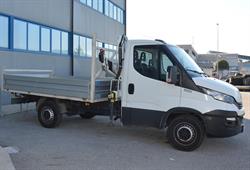 NOLEGGIO IVECO DAILY CON GRU